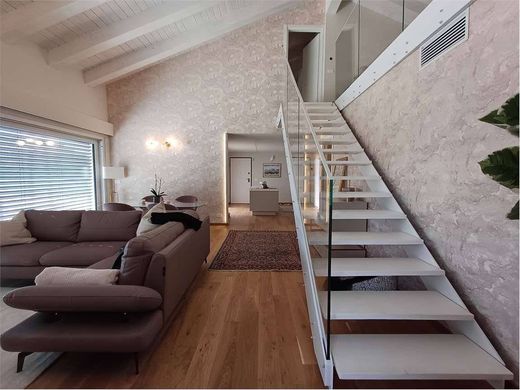 Villa - San Carlo Canavese, Turim