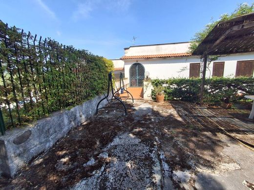 Ático en Massa Lubrense, Napoles