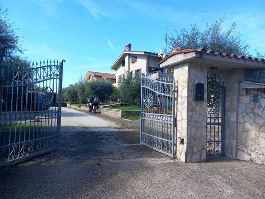 Villa in Tivoli, Rome