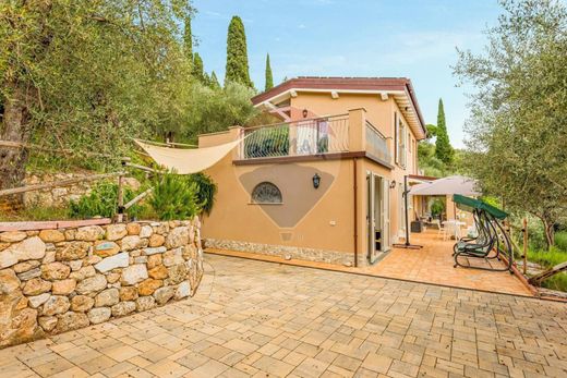 Luxury home in Camaiore, Provincia di Lucca