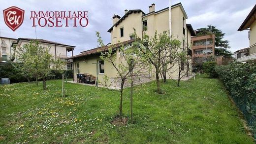 Villa a Vicenza, Veneto