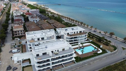 Appartement in Roseto degli Abruzzi, Provincia di Teramo