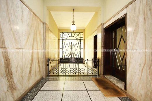 Apartment / Etagenwohnung in Mailand, Lombardei