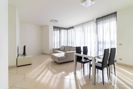 Penthouse in Pisa, Tuscany