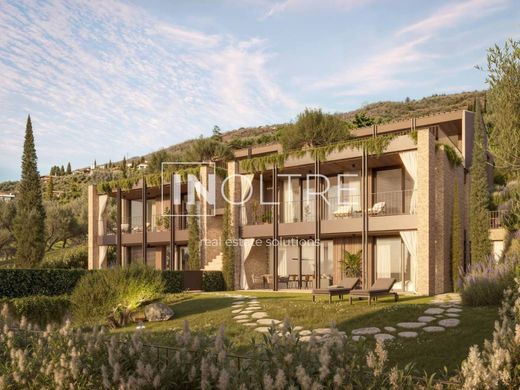 阁楼  Torri del Benaco, 维罗纳省