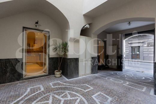 Luxe woning in Frattamaggiore, Napoli