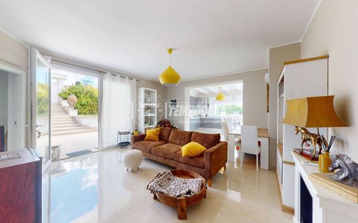 Villa en San Donato di Lecce, Provincia di Lecce