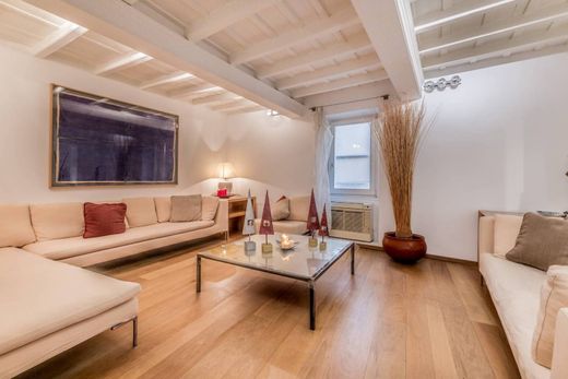 Apartment in Rome, Latium