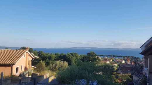 Villa in Trevignano Romano, Rom