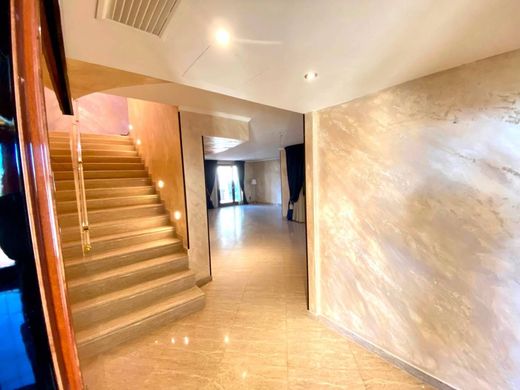 Villa Parma, Parma ilçesinde