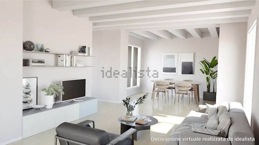 Appartamento a Treviso, Veneto