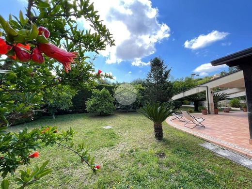 Villa - Quarto, Nápoles