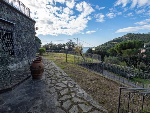 Βίλα σε Bonassola, Provincia di La Spezia