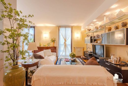 Apartment in Milan, Lombardy
