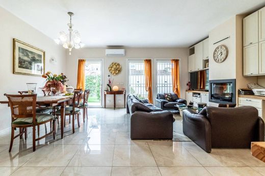 Villa in Castel Bolognese, Provincia di Ravenna