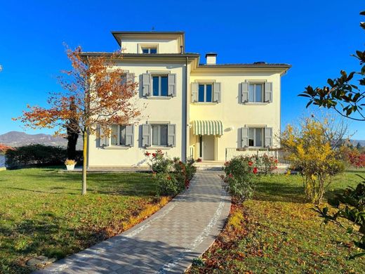 Villa in Casina, Provincia di Reggio Emilia