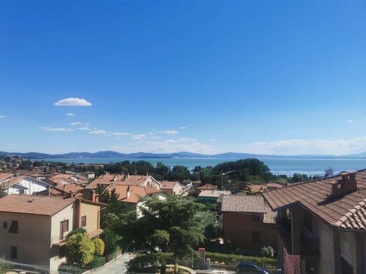 Passignano sul Trasimeno, Provincia di Perugiaのヴィラ