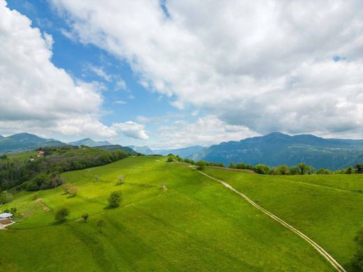 Вилла, Caprino Veronese, Provincia di Verona