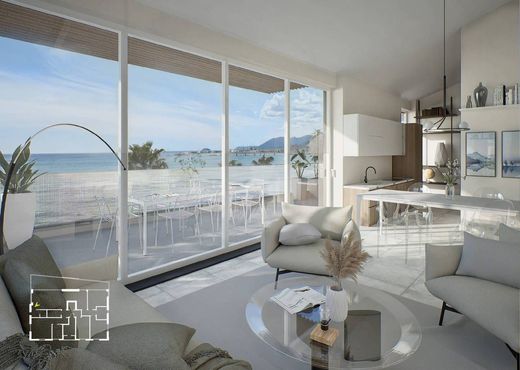 Penthouse in Pietra Ligure, Provincia di Savona