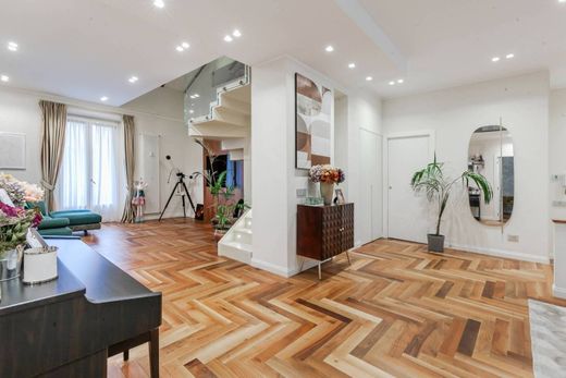 Apartment in Milan, Lombardy