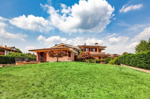 Villa Rivalta di Torino, Torino ilçesinde