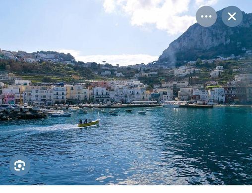 Apartment in Capri, Naples