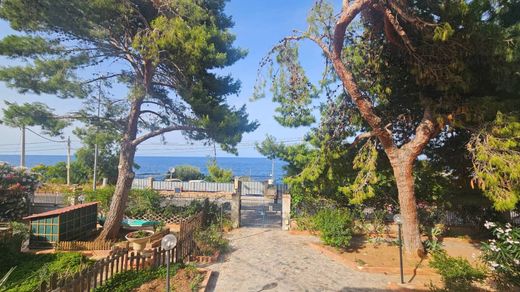 Villa in Palermo, Sicily