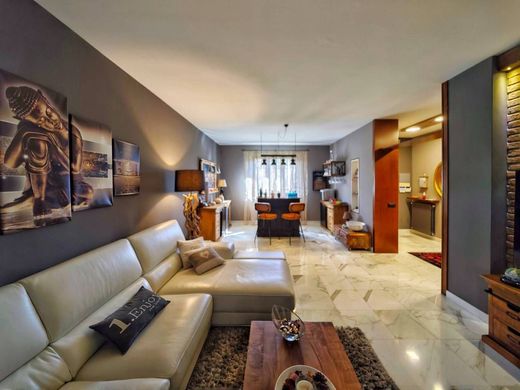 منزل مسطّب متراص ﻓﻲ Fosdinovo, Provincia di Massa-Carrara