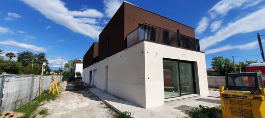 Villa in Treviso, Provincia di Treviso
