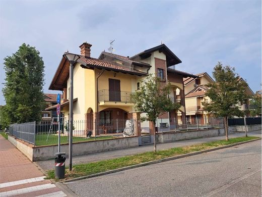 Villa en Ciriè, Turín
