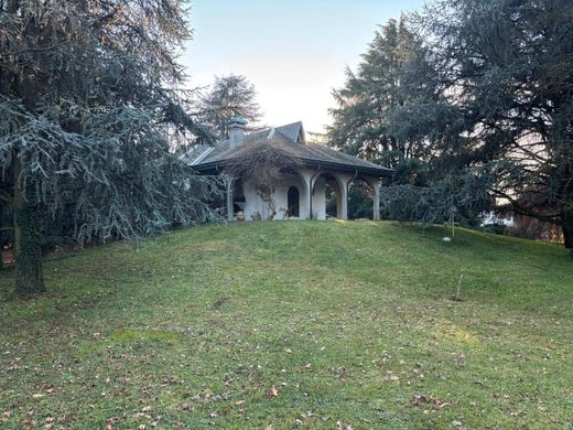 Villa - Casorezzo, Milão