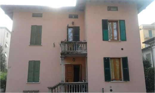 Luxe woning in Reggio nell'Emilia, Provincia di Reggio Emilia