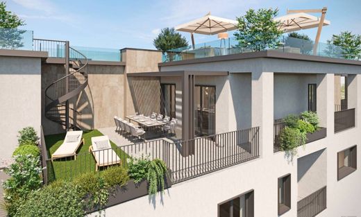 Ρετιρέ σε Corsico, Città metropolitana di Milano