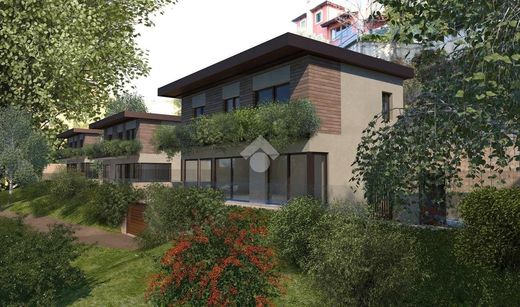 Villa a Negrar, Verona