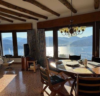 Villa Trarego, Verbano-Cusio-Ossola ilçesinde