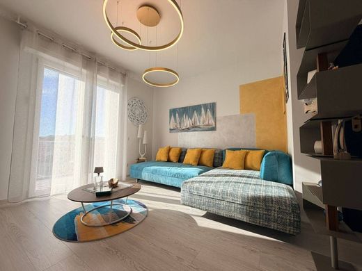 Penthouse in San Bartolomeo al Mare, Provincia di Imperia