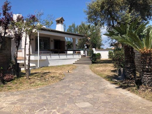 Villa in Fiumicino, Rome