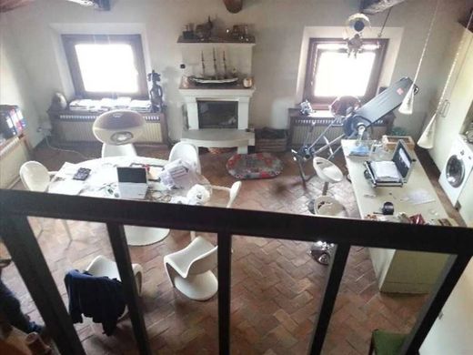 Daire Bassano del Grappa, Vicenza ilçesinde