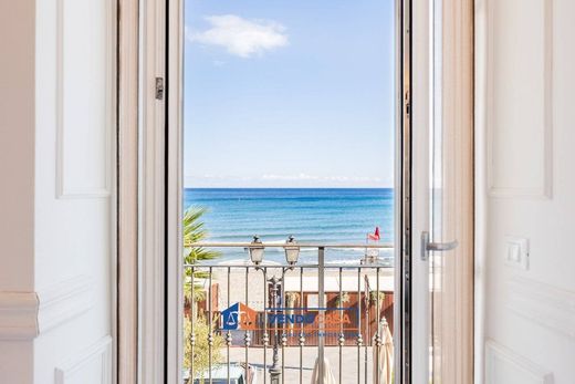 Appartamento a Alassio, Savona