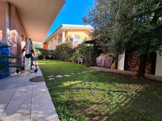 Terraced house in Arco, Trento