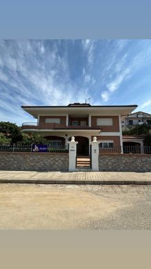 Villa en Satriano, Provincia di Catanzaro