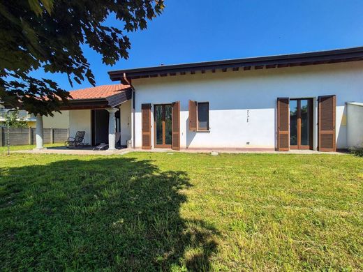 Villa - Misinto, Provincia di Monza e della Brianza