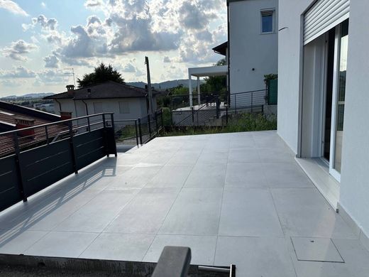 Villa in Creazzo, Provincia di Vicenza