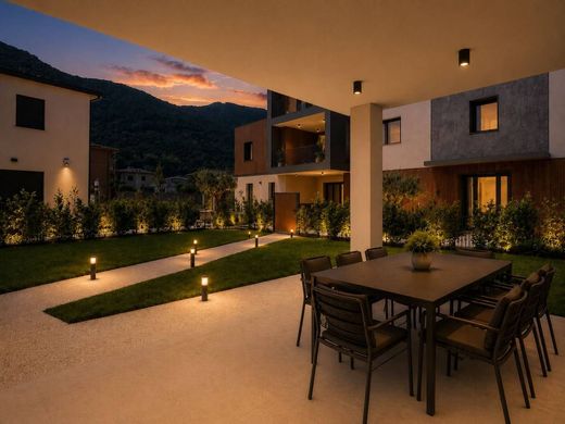 Villa in Botticino, Provincia di Brescia