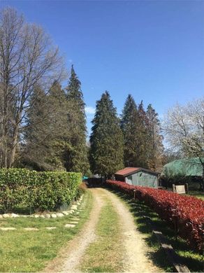 Casa de lujo en Varallo Pombia, Provincia di Novara