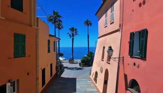 Appartamento a San Lorenzo al Mare, Imperia