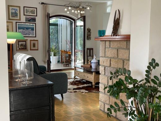 Вилла, Quartu Sant'Elena, Provincia di Cagliari