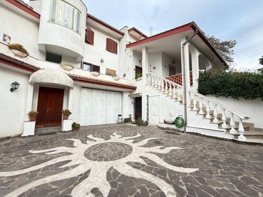 Villa - Ciampino, Roma