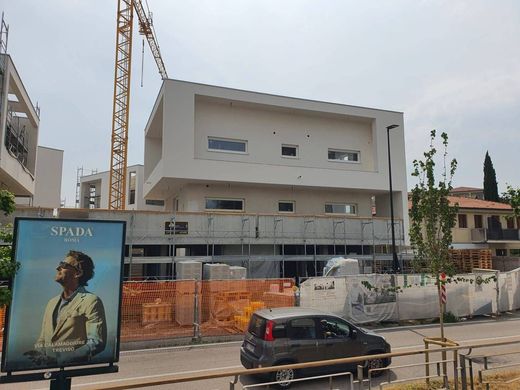 Penthouse in Treviso, Provincia di Treviso