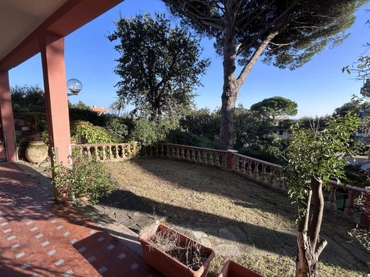 Apartment in Arenzano, Provincia di Genova